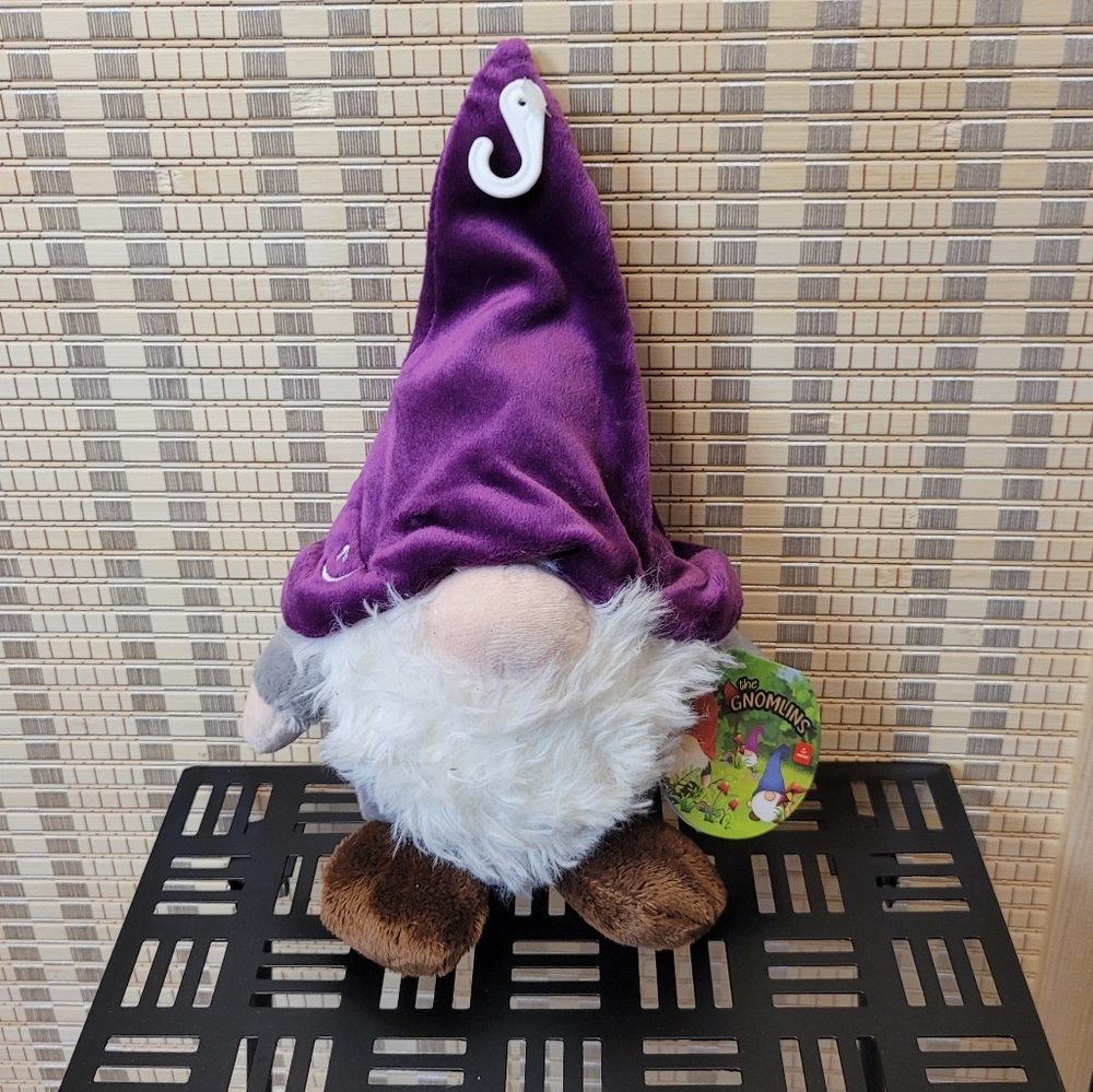 Purple Hat Gnome from the Aurora The Gnomlins Collection
